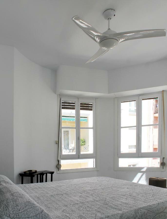 Aticoteatro27 Apartment Alicante Bagian luar foto